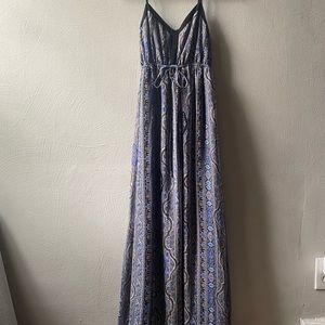 Gorgeous Doe & Rae Lightweight Maxi Dress